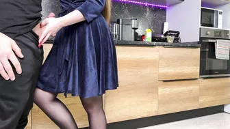 Sexy mom fucks in kitchen wearing pantyhose.