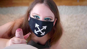 Sis Gets Fucked Hard & Creamed on Cam!