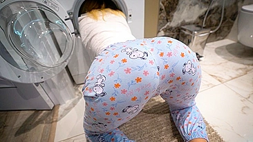 Sister got fucked by brother in a washing machine. #IncestPorn #XXX