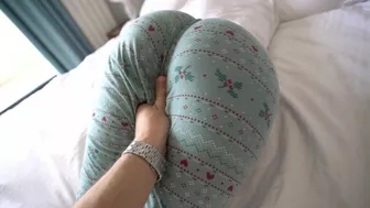 Sister dreams of brother fucking her and cumming inside.