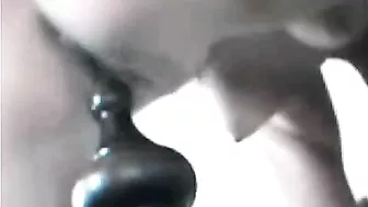 Housewife's Secret Masturbation With the Foot of the Bedpost Caught on Hidden Cam