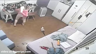 Teen from Europe showing her stepsister slit while teasing bro through spycam