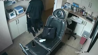 Kinky doctor fucks stacked patient in a spy cam sex scene with brutal banging