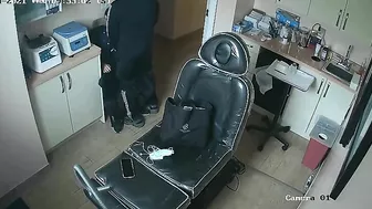 Kinky doctor fucks stacked patient in a spy cam sex scene with brutal banging