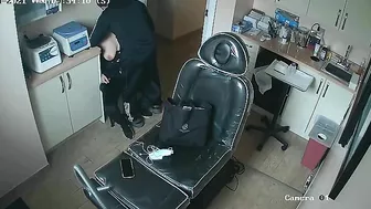 Kinky doctor fucks stacked patient in a spy cam sex scene with brutal banging