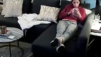 Canadian porn movie showing hidden cam girl that uses hand to get herself off