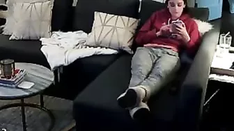 Canadian porn movie showing hidden cam girl that uses hand to get herself off