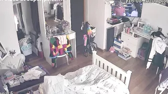 Ip cam movie showing a horny babe who enjoys real orgasms in a solo video