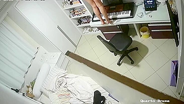 Twisted teen girl showing her wild ideas while fully nude in IP cam footage