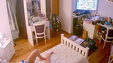 Awesome masturbation spy cam scene showing a leggy stepsister who wants to cum