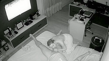 Australian IP cam showing from a horny lady that really likes sucking dick