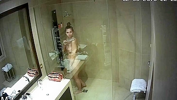 Slav sister is showing off her body in IP cam leaked porn movie in HD