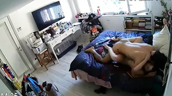 XXX cam movie showing a tattooed stepsister fucking in missionary brutally