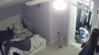 Big boobs stepsister showing her body as her brother spies thru the cam