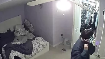 Big boobs stepsister showing her body as her brother spies thru the cam