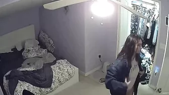 Big boobs stepsister showing her body as her brother spies thru the cam