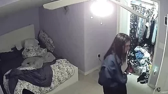 Big boobs stepsister showing her body as her brother spies thru the cam