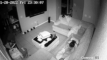 Parents watch their daughter blowing her boyfriend on a hidden cam while they're away