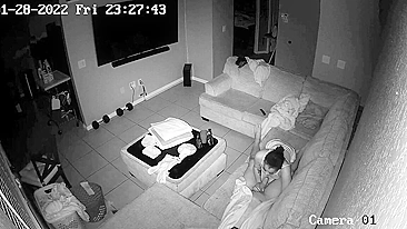 Parents watch their daughter blowing her boyfriend on a hidden cam while they're away