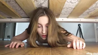 Fuckin' My Sis Got Stuck on the Bed and Filled her Ass with my Cum