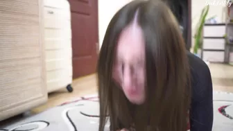 Stepmom's slutty stepsis wanna get her pussy licked and fucked by big daddy's cock!