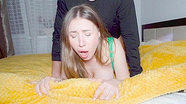 Amateur College Girl Gets Reamed HARD!