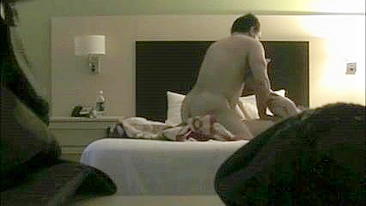 Spy on Chubby Amateur Hidden Cam Orgasm