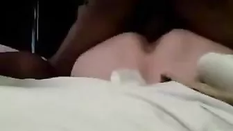 MILF Mom Fucks Hidden Cam in Homemade Cheating Wife Weekly Black Sex