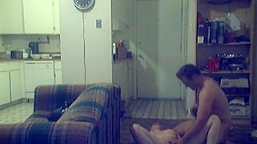 Skinny Amateur GF Hidden Cam Fuck Session