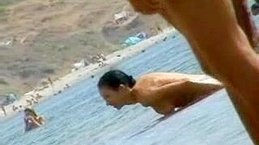 Spy on Naughty Beach Lovers with Hidden Cam at Public Outdoor Voyeur Session