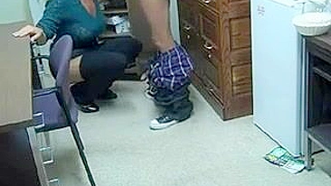 Interracial MILF Sucks Off Black Co-Worker on Hidden Cam