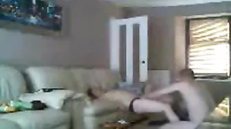 MILF Caught on Hidden Cam! Amateur Mom Gets Facial Cumshot in Homemade Porn