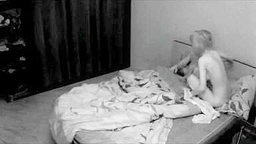 Blonde Bombshell Hidden Cam Amateur Fuck Session