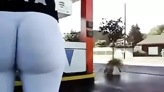 Spying on Black Booty - Hidden Cam Homemade Porn with Big Ass and Ebony Leggings