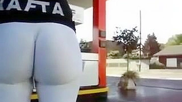 Spying on Black Booty - Hidden Cam Homemade Porn with Big Ass and Ebony Leggings