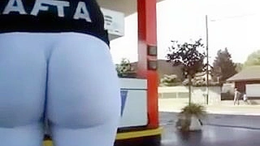 Spying on Black Booty - Hidden Cam Homemade Porn with Big Ass and Ebony Leggings