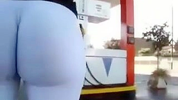 Spying on Black Booty - Hidden Cam Homemade Porn with Big Ass and Ebony Leggings