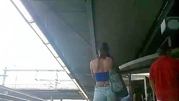 Amateur Porn Star Hidden Cam Spying on Tight Body & Big Butt Booty