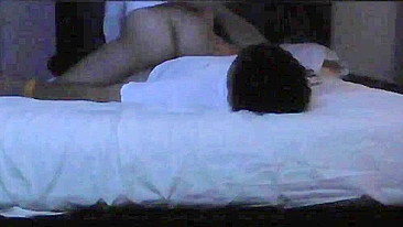 Amateur Cowgirl Rides Big Butt on Hidden Cam