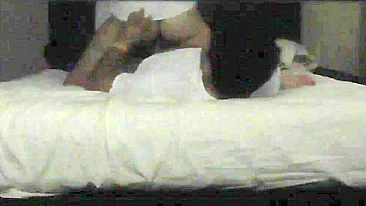 Amateur Cowgirl Rides Big Butt on Hidden Cam