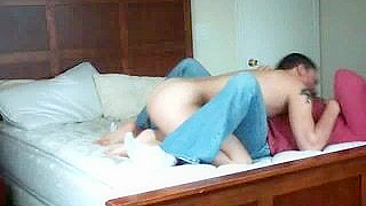 MILF Cheats on Hubby with Hidden Cam! Amateur BBW Cuckold Wife Homemade Sex