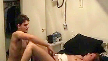 Spying on Hubby Hidden Cam - Amateur MILF Caught Cheating with Sister!