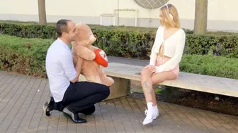 Horny blonde has no shame and gives wet XXX blowjob in public porn Horny blonde has no shame and gives wet XXX blowjob in public porn