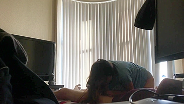 Amateur Asian Girl Gets Proper Fucking on Hidden Cam