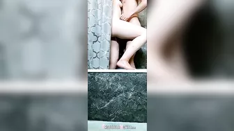 Gym GF Shower Sex with Amateur Brunette Eating Pussy & Moaning in Homemade Porn
