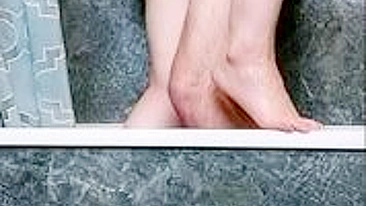 Gym GF Shower Sex with Amateur Brunette Eating Pussy & Moaning in Homemade Porn