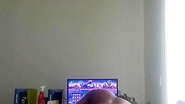 Amateur Ebony Cowgirl Rides Hidden Cam