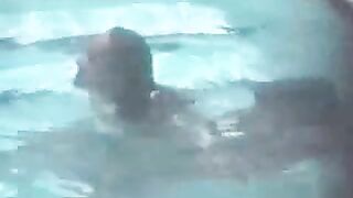 Spy on Public Sex Amateurs in Hidden Cam Outside My Hotel Window