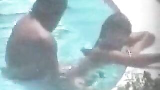 Spy on Public Sex Amateurs in Hidden Cam Outside My Hotel Window