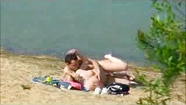 Spy on Blonde GF Amateur Hidden Cam Sex at Lake